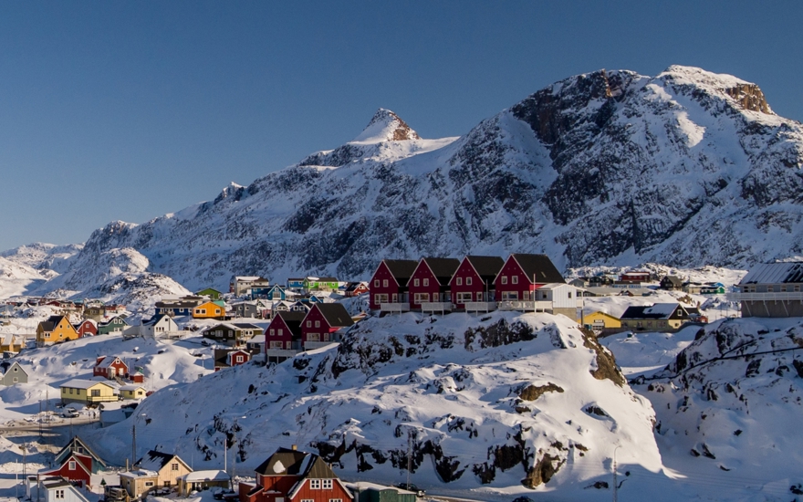 Sisimiut Close